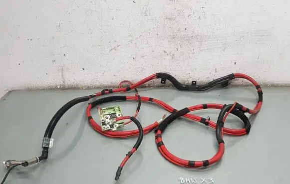 BMW X3 E83 Positive cable (battery)