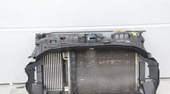 Ford Fiesta Radiator set XXX