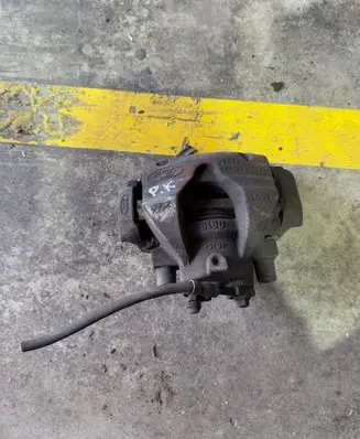Ford Focus Front brake caliper 2B294A2B302A A426X