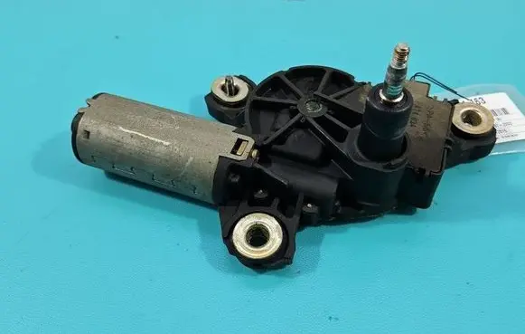 Toyota Corolla E110 Rear window wiper motor 851300W010B IMPRK1601163