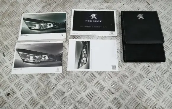 Peugeot 508 Owners service history hand book 