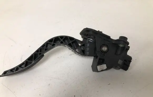 Mitsubishi Outlander Accelerator throttle pedal 14287A 1600A115 10330147487