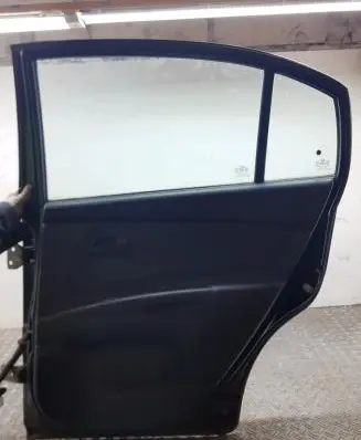 KIA Rio Rear door