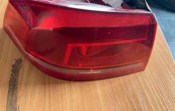 Volkswagen PASSAT B7 Rear/tail lights