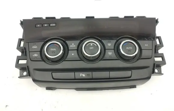 Mazda 6 Climate control unit GJH561190E