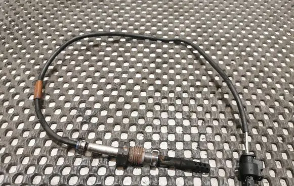 Mercedes-Benz CLK A209 C209 Exhaust gas temperature sensor A0051538028 0650351402966 ESNB