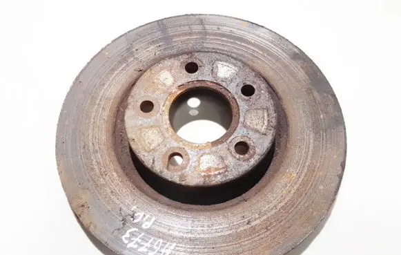 Volvo V50 Front brake disc ventiliuojamas