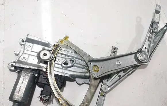 Opel Zafira B Sliding door window regulator with motor 