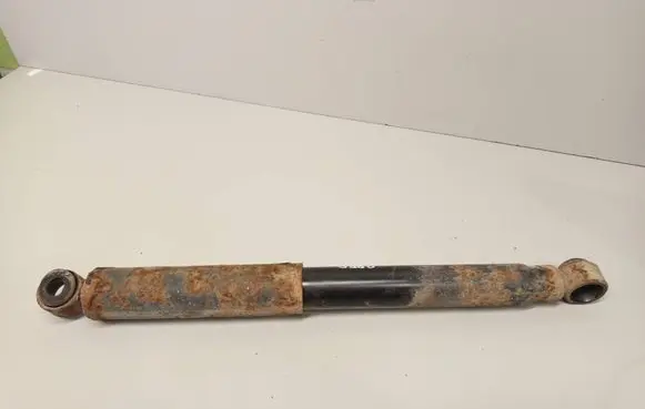 Toyota Hilux (AN10, AN20, AN30) Rear shock absorber/damper 