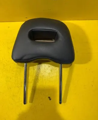 Nissan X-Trail T30 Front seat headrest 