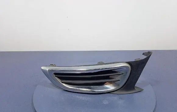 Citroen C3 Picasso Front bumper 9682332377