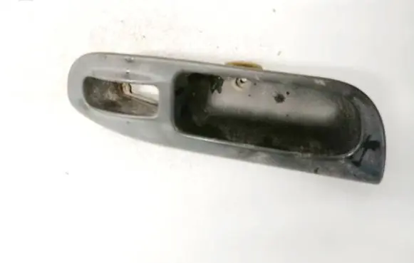 Renault Scenic I Front door window switch trim 7700431172