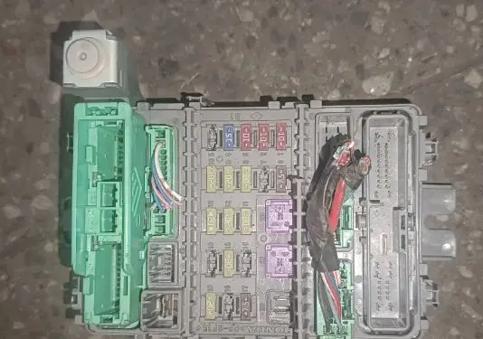 Honda Accord Fuse module TL0E113