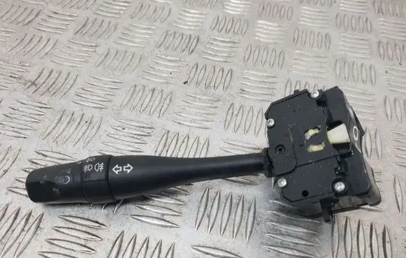 Nissan Primera Indicator stalk 54353334