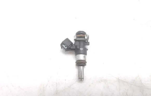 Audi Q3 8U Fuel injector 06L906031A 0280158266