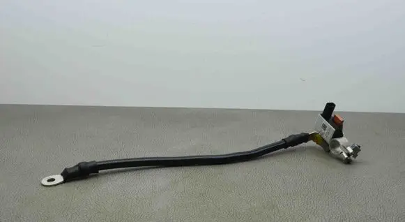 Audi Q7 4M Positive wiring loom 8S0915181