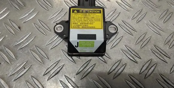 Toyota RAV 4 (XA30) ESP acceleration yaw rate sensor 8918342010