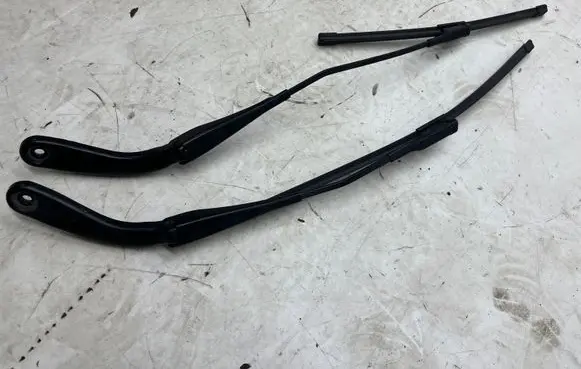 BMW 4 F32 F33 Headlight wiper blade set