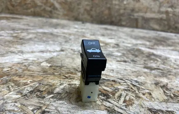 Infiniti G37 Other switches/knobs/shifts