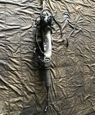 Volkswagen Golf V Steering rack 1K2423051BA 1K2909144L