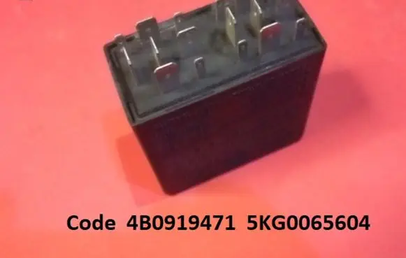 Volkswagen PASSAT B5 Light relay 4B0919471 5KG0065604