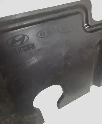 KIA Sportage Engine splash shield/under tray 291202E501