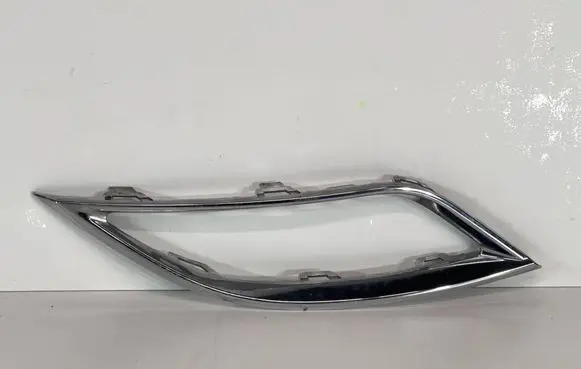 Volkswagen Golf VII Rear bumper trim bar molding 5G6853332