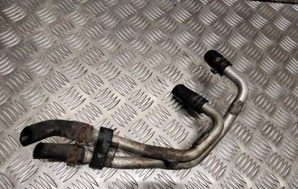 Volkswagen Touareg II Engine coolant pipe/hose 7P0815983