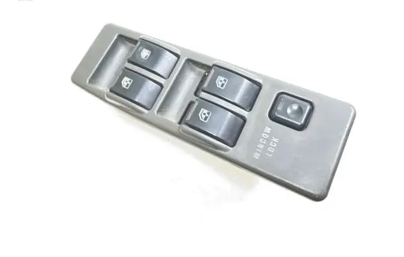 Mitsubishi Pajero Electric window control switch MB784050