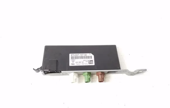 Porsche Panamera (970) Aerial antenna amplifier 97064710702
