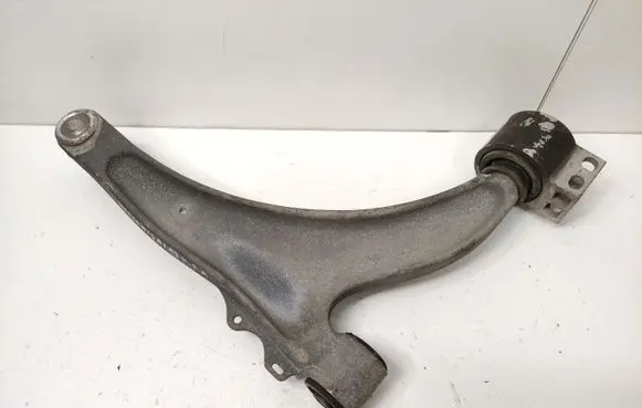 Opel Insignia A Front lower control arm/wishbone 22792990 22792989