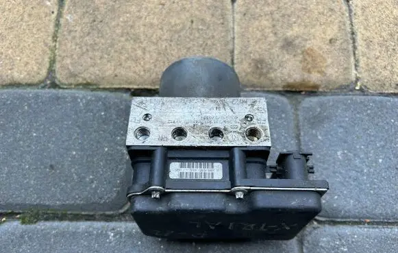 Nissan Primera ABS Pump 0265800308 38205B0612