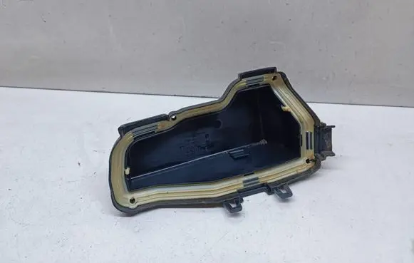 BMW 5 F10 F11 Fuse box cover 7555155