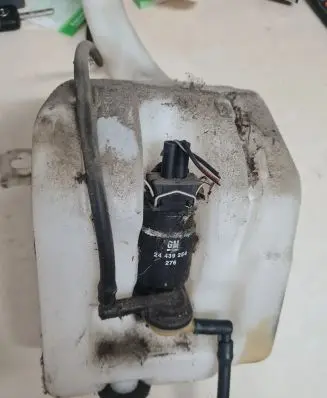 Opel Meriva A Windscreen/windshield washer pump 24439254