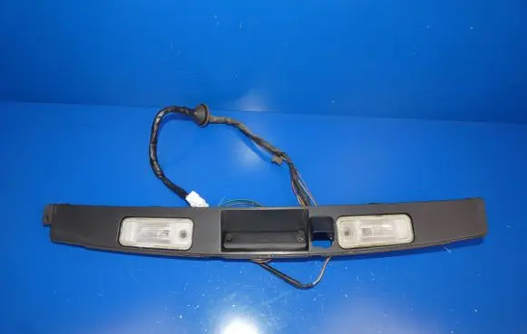 Hyundai Grand Santa Fe NC Trunk door license plate light bar 873722W010