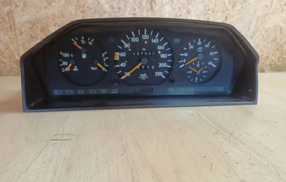 Mercedes-Benz E W124 Speedometer (instrument cluster) 1245437321 110008316373 13167373