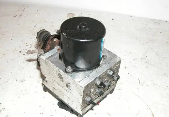 Volkswagen PASSAT B6 ABS Pump