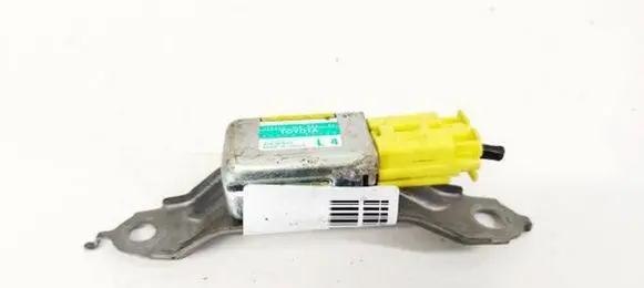 Toyota Prius (XW20) Airbag deployment crash/impact sensor 8983447020 1879000921
