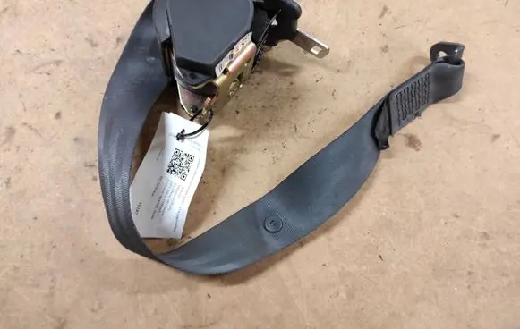 Renault Megane II Middle seatbelt (rear) 077399 A011354AC29 0402025