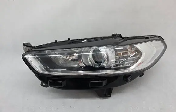 Ford Mondeo MK V Headlight/headlamp DS73-13W030-AE SPDS73-13W030-AE