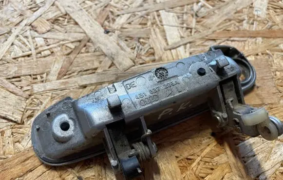 Audi A6 S6 C5 4B Front door exterior handle 4B1837205A