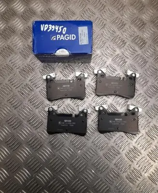 Mercedes-Benz E W212 Brake pads (rear) 0054209020