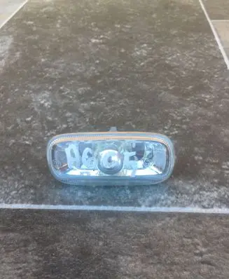 Audi A6 S6 C5 4B Front fender indicator light 8E0949127