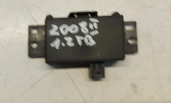 Peugeot 2008 II Other control units/modules 9828517980