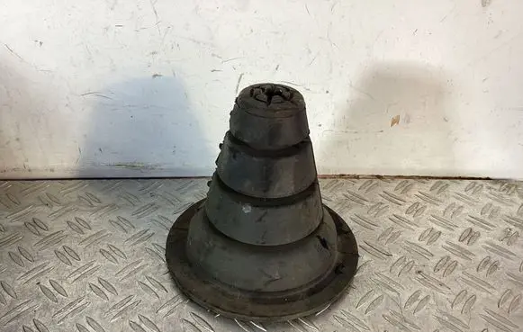 Toyota Land Cruiser (J200) Rear coil spring rubber mount 4830260100