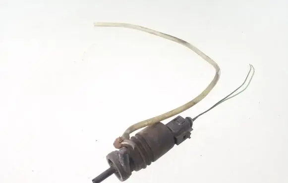 Audi A3 S3 8L Windscreen/windshield washer pump