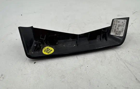 Audi A5 Rear/tail light trim molding 8W6945256A