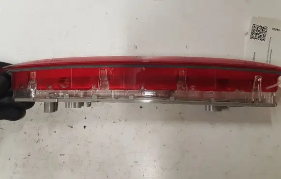 Mazda 6 Third/center stoplight D46151580
