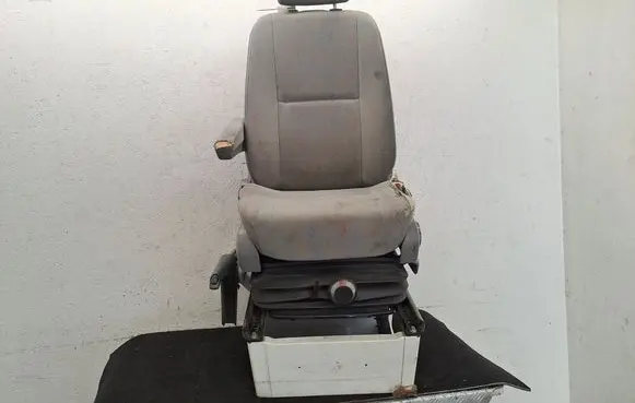 Volkswagen Crafter Front driver seat 