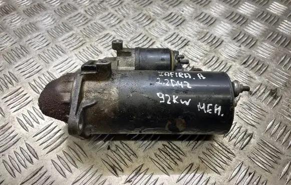 Opel Zafira A Starter motor 0001109055